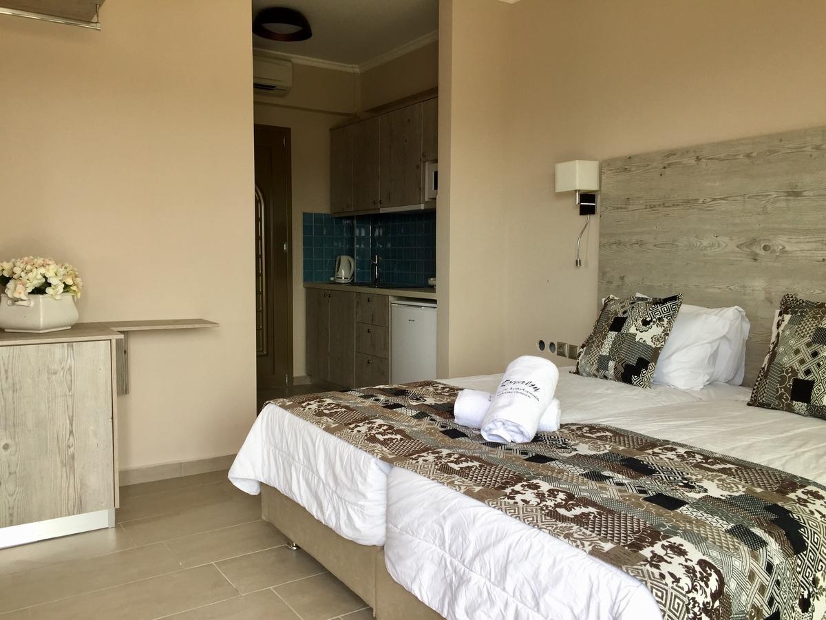 Royalty Suites Loft Nikiti  Exterior photo