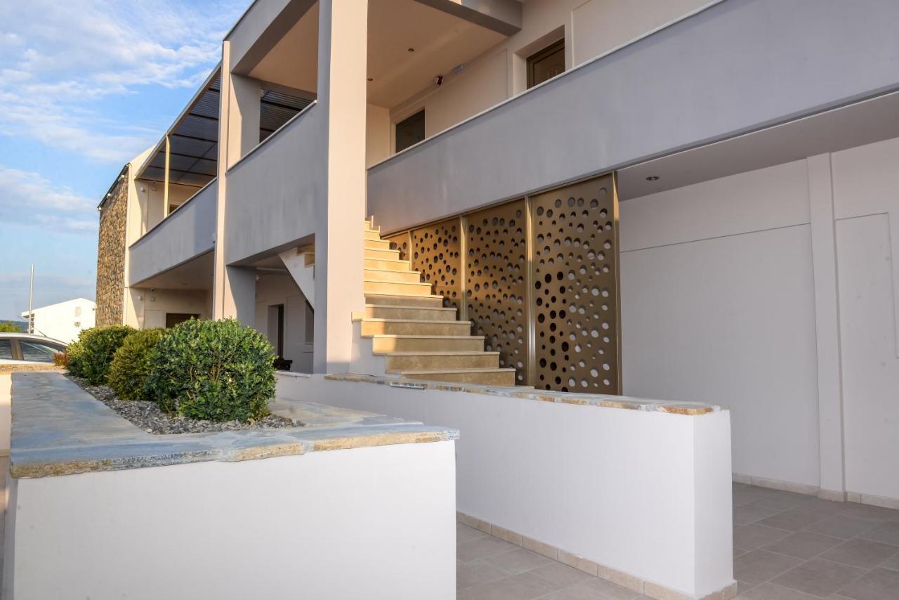 Royalty Suites Loft Nikiti  Exterior photo